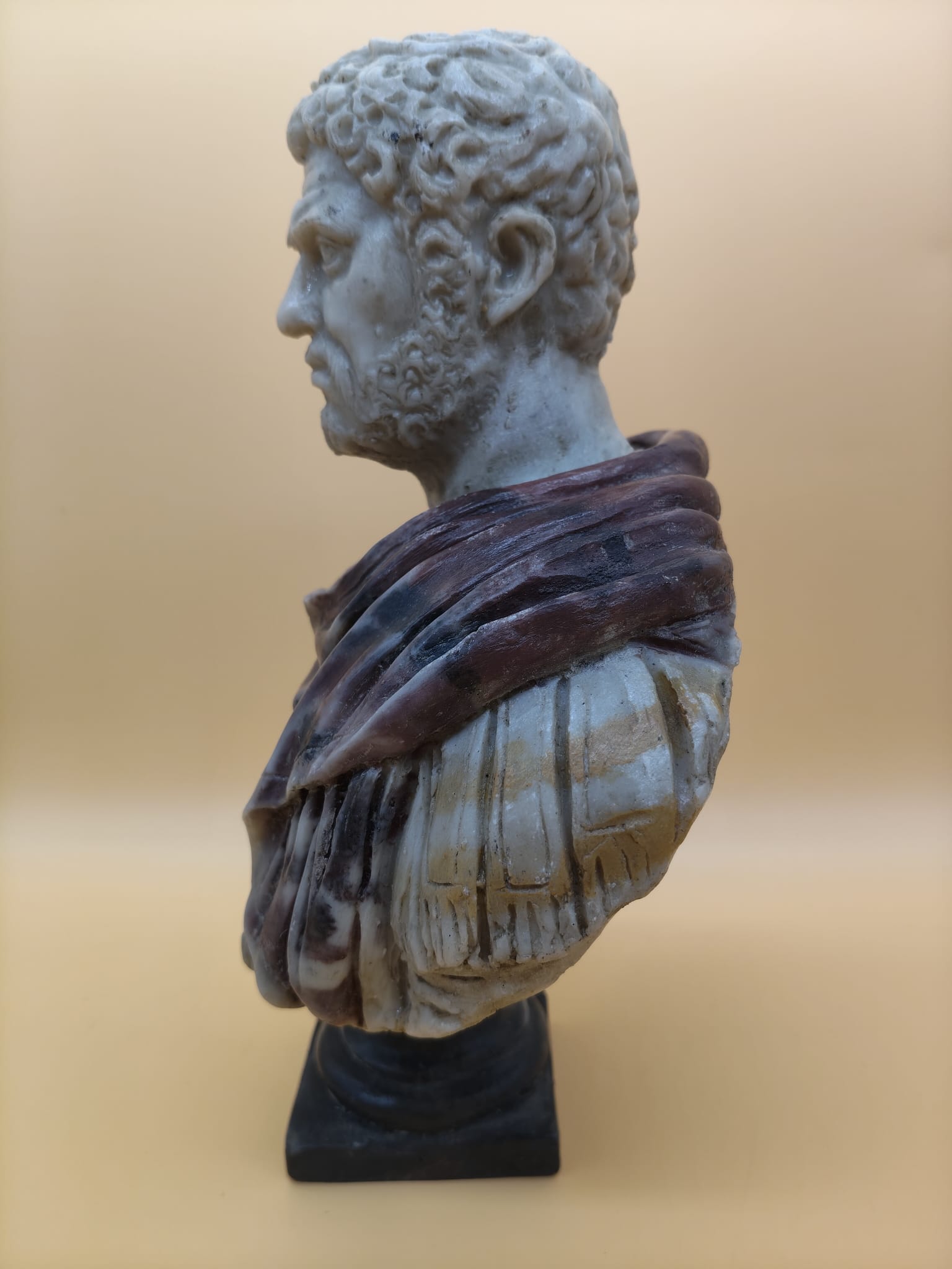 Busto decorativo del emperador Caracalla en polvo de mármol